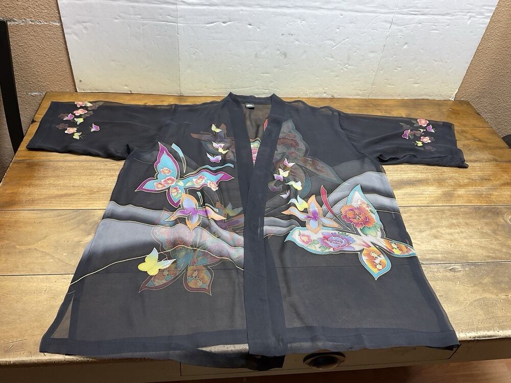 Cocoon House 100% Silk Kimono Top Size L/XL Floral Black Sheer